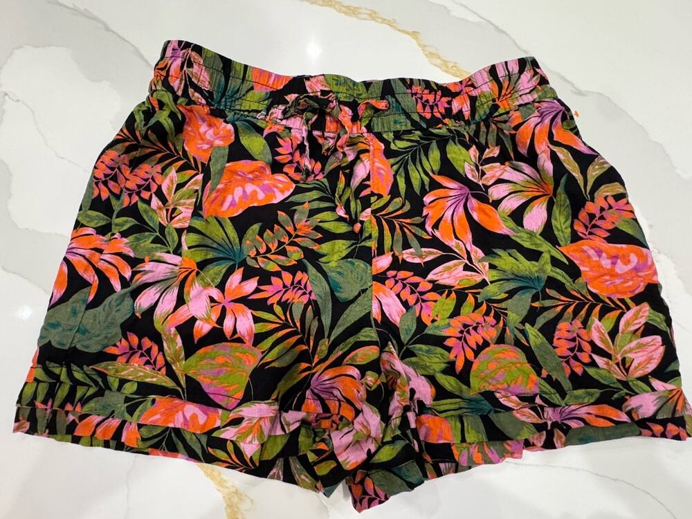Terra & Sky Women's Floral Multicolor Drawstring Pockets Shorts 0X (14W)